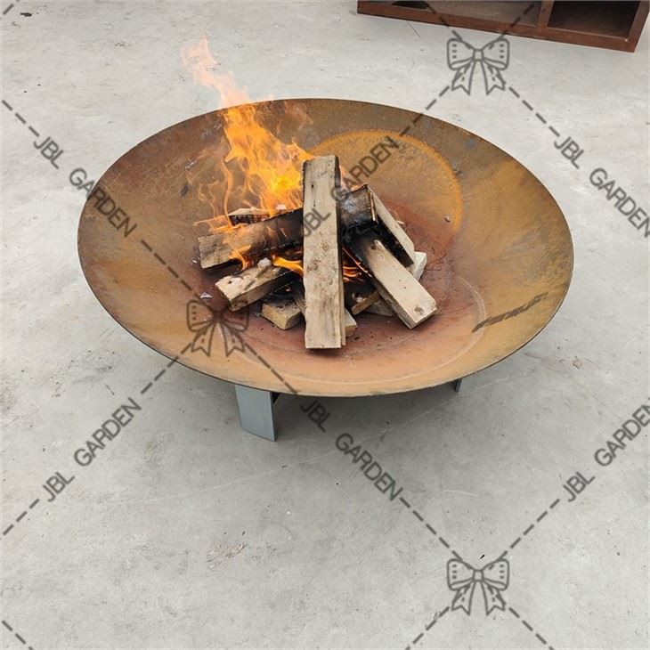 Pozo de fuego de óxido de diseño clásico