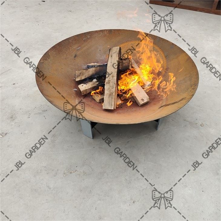Classic Design Rust Fire Pit