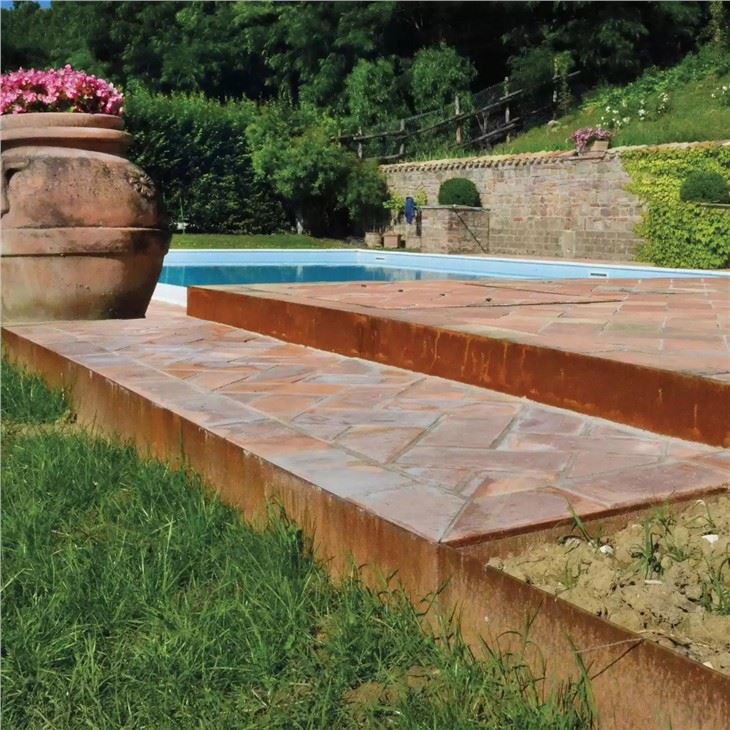 Concrete Border Edging