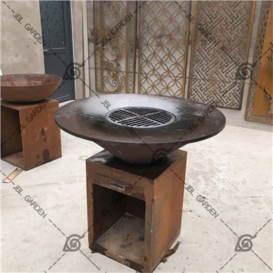 Barbacoa De Acero Corten Con Fuego
