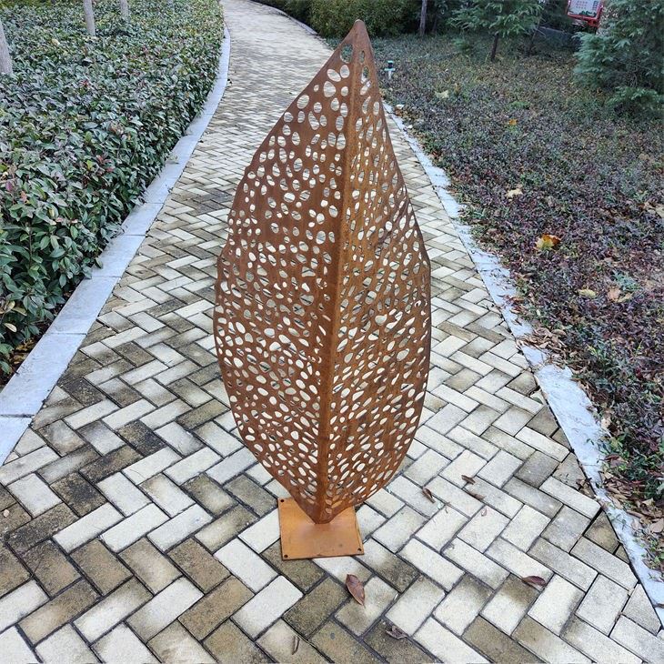 Garden Abstract Sculpture Decorations suppliers