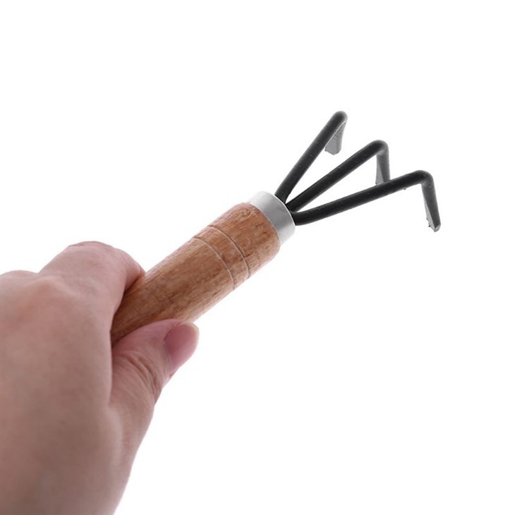Garden Tools With Ergonomic