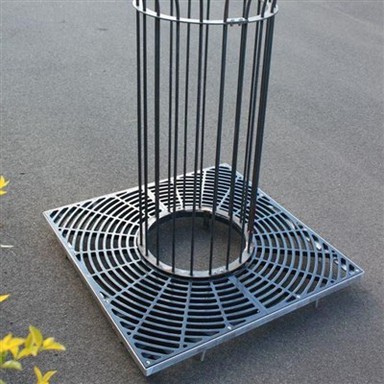 Rejilla cuadrada para árboles de acero corten