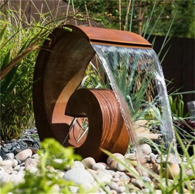 Fuente de agua para decoración de patio
